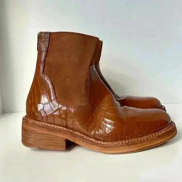 Free People Arlo Sante Fe Chelsea Boots - Picture 3 of 7